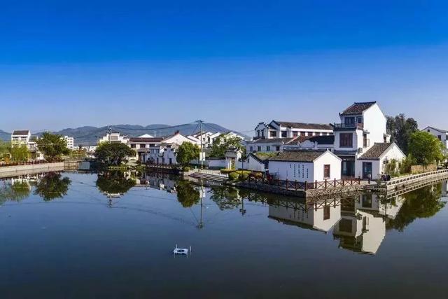 厲害了!溫州&ldquo;兩山&rdquo;引來全國網(wǎng)絡大咖關注,秀美風光讓人大飽眼福&hellip;